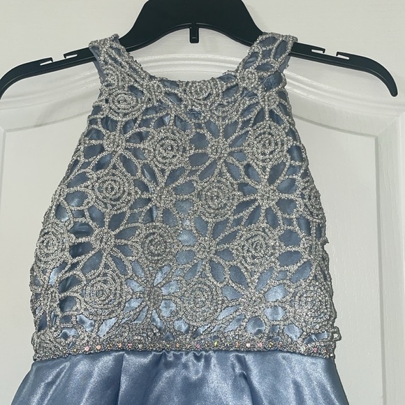 Girls formal dress by Speechless Size 14 - Picture 2 of 10